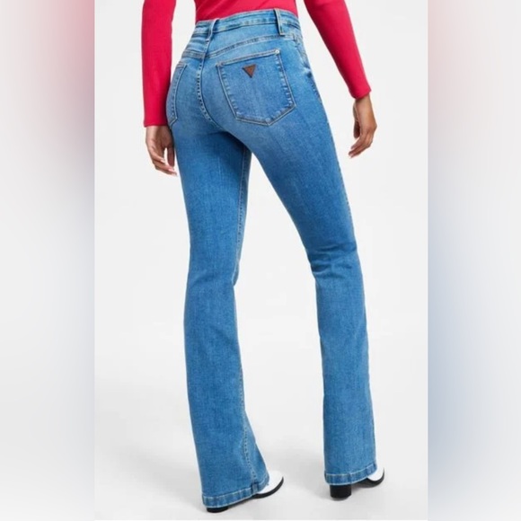 NWOT GUESS light washed knee distressed mid boot cut jeans sz 25 brand new cond - Picture 10 of 11